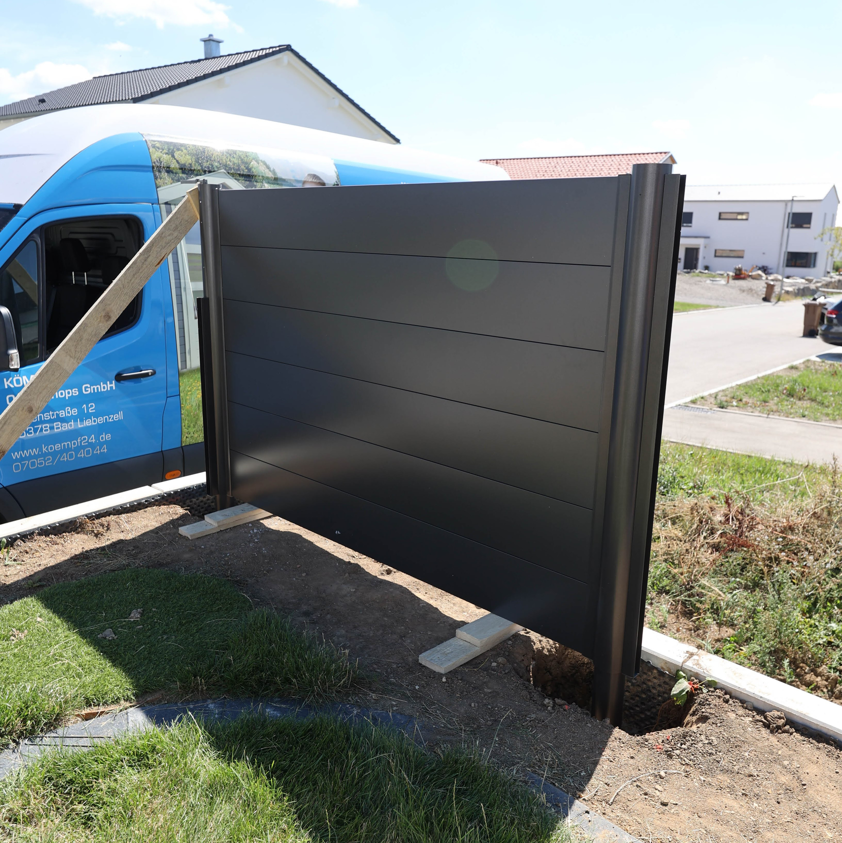 Biohort Sichtschutzzaun Montage