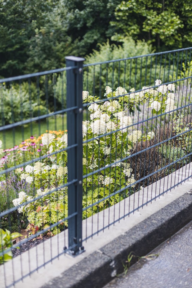 Zaun-Klassiker: Doppelstabmatten Teaser Bild 1