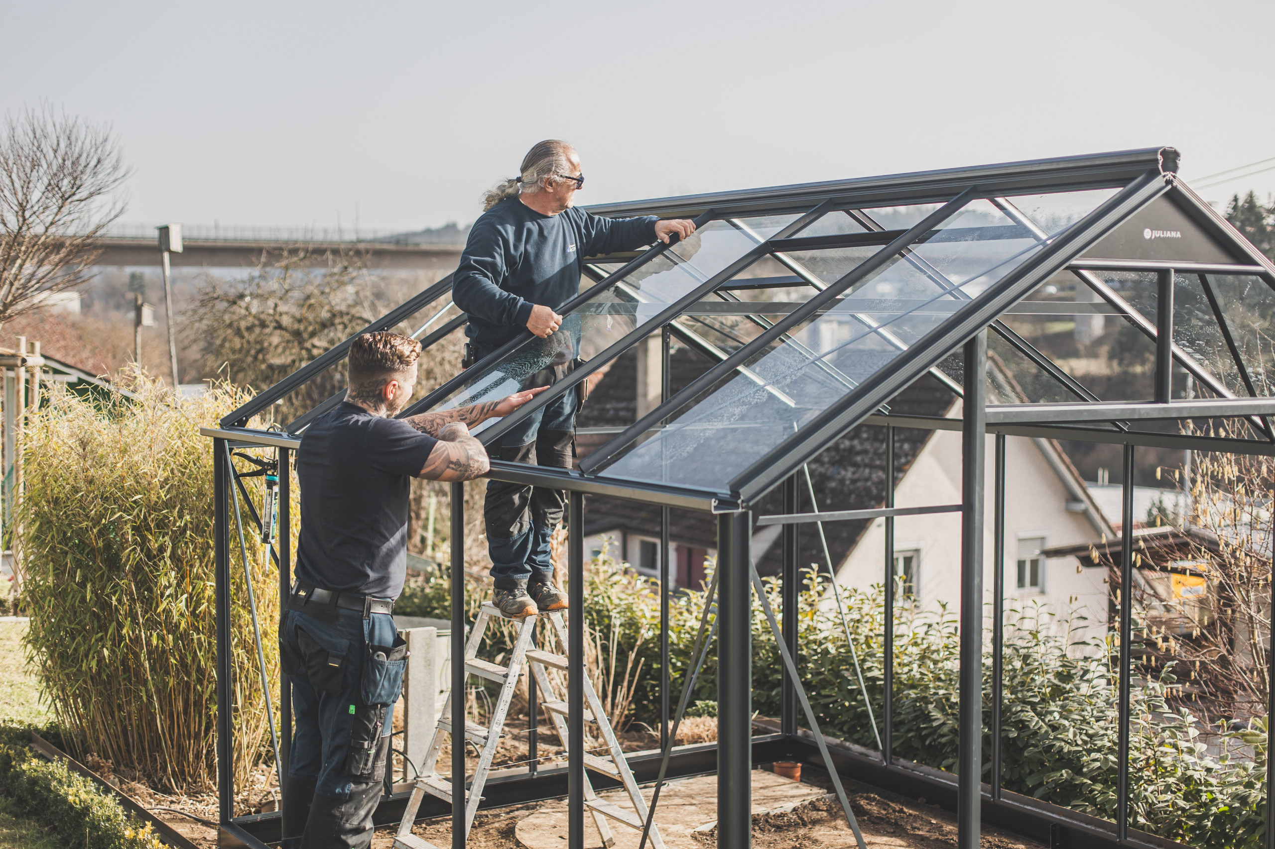 Gewächshaus aufbauen - Schritt für Schritt Content Bild