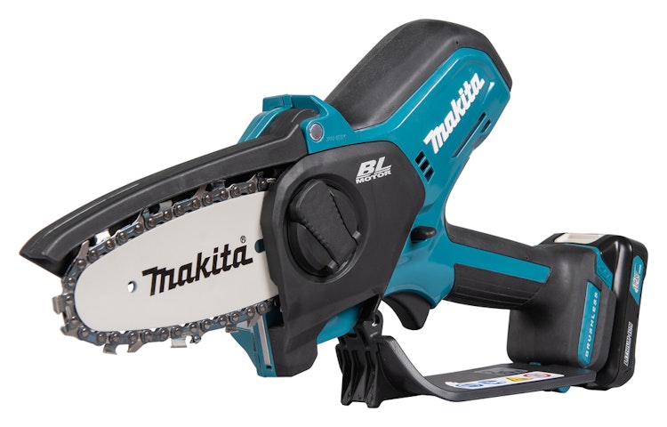 Makita Akku-Astsäge UC100DZ