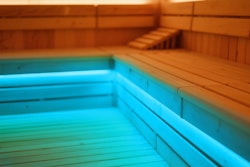 Karibu Verlängerungspaket für LED-Lichtband für Innensaunen (200 cm Länge)