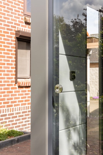 Telluria Glasschiebewände für Lounge XL