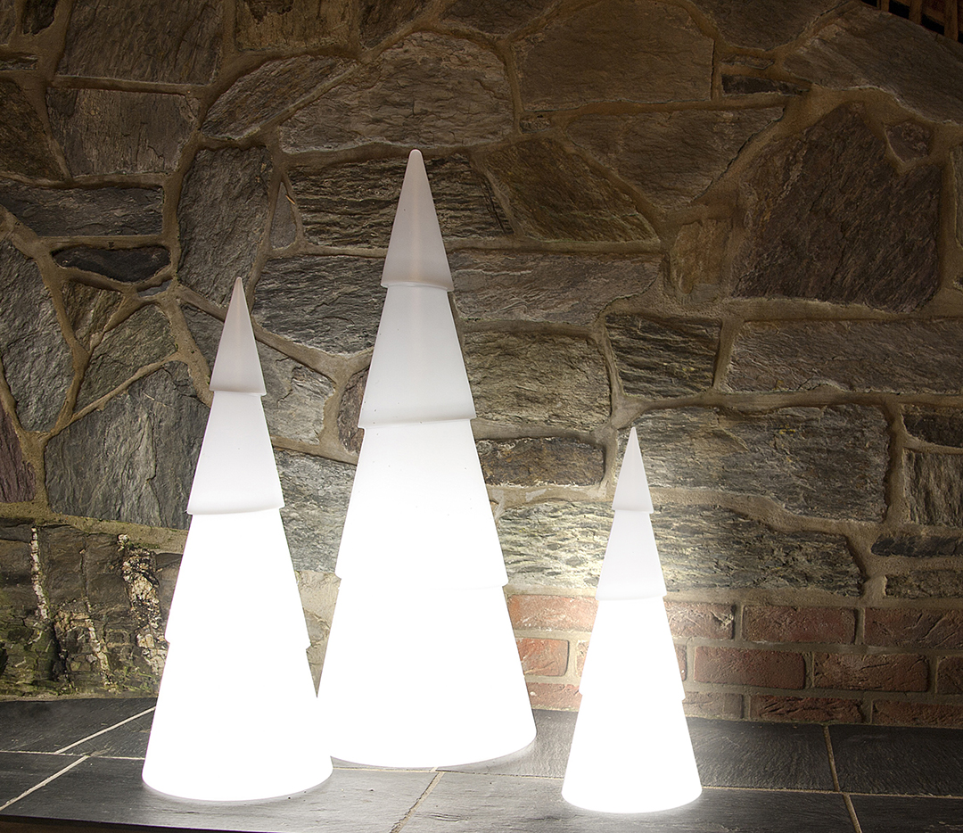 8 seasons design LED-Dekoleuchte Shining Tree rund (WW), verschiedene Größen