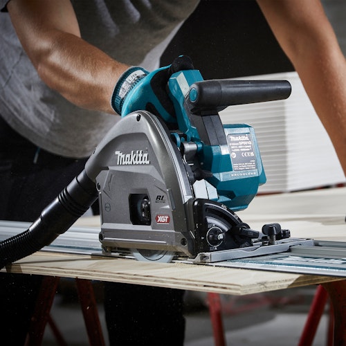 Makita Akku-Tauchsäge 40V Max SP001GZ03
