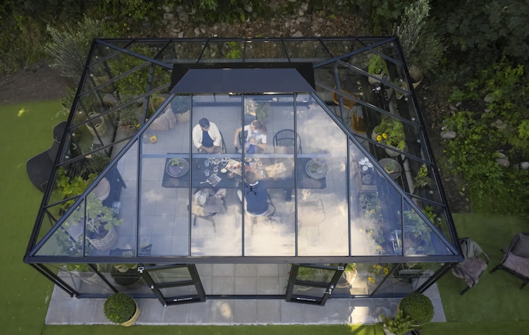 Juliana Gewächshaus Grand Oase anthrazit - 3 mm Sicherheitsglas - 25,6 m² inkl. gratis Fundamentrahmen im Wert von 849 €