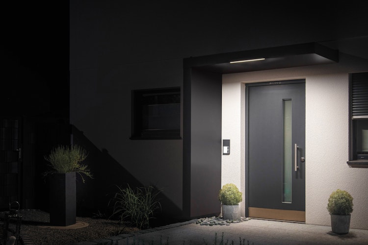 Gutta Rechteckvordach BS Plus 200 Sondermaß inkl. Seitenteil und Briefkasten (neues Modell)