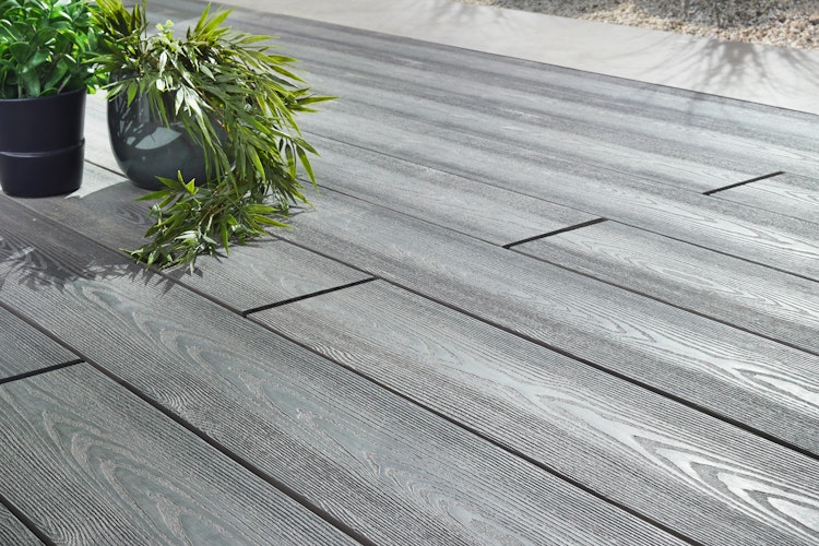 TraumGarten DreamDeck PLUS Terrassendiele - Verschiedene Ausführungen