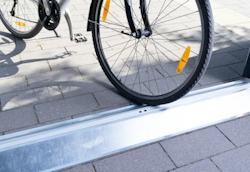 Hörmann Bodenrampe innen 2-flügelig für Gerätehaus Berry