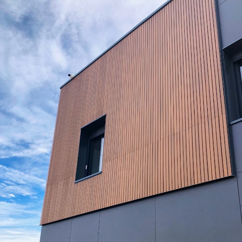 Fiberdeck WEO 60 Fassadenprofil BSK E 33 x 170 mm