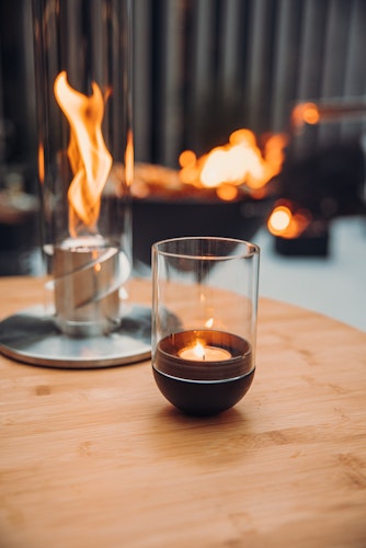 höfats GRAVITY CANDLE Windlicht schwarz