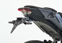 PROTECH V-SHAPE Kennzeichenhalter SET mit Reflektor und Beleuchtung Alu & Stahl Schwarz für YAMAHA MT-09 / SP, MT-09 Automatik (Y-AMT)