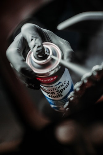 CARAMBA Ketten-Spray "Performance Weiß"