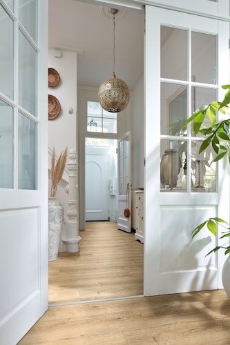 MEISTER Designboden MeisterDesign. comfort DL 600 S  Farmeiche hell 6831 - 2052 mm