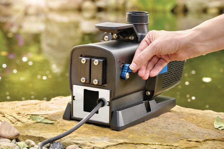 Oase Wasserspielpumpe Aquarius Eco Premium 9500