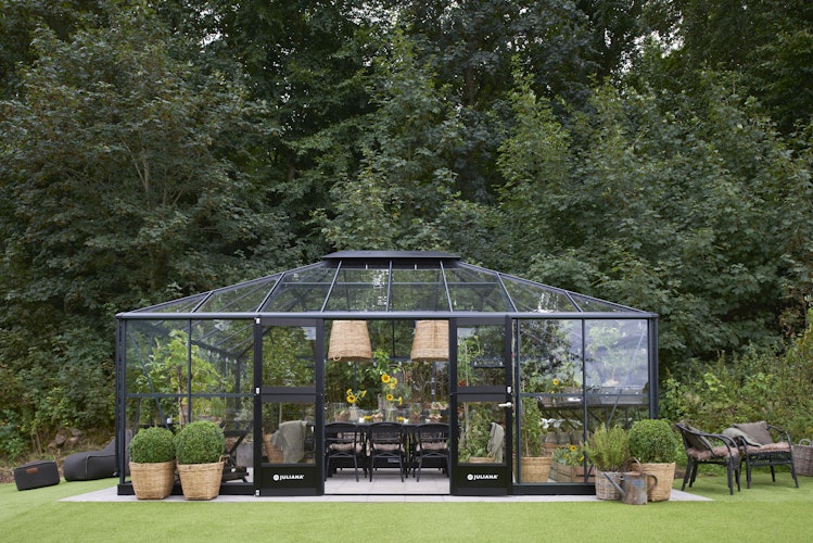 Juliana Gewächshaus Grand Oase anthrazit - 3 mm Sicherheitsglas - 25,6 m² inkl. gratis Fundamentrahmen im Wert von 849 €