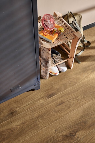 HANDMUSTER MEISTER Designboden MeisterDesign. next DL 500 S 7130 Schlosseiche muskat Porensynchron-Struktur