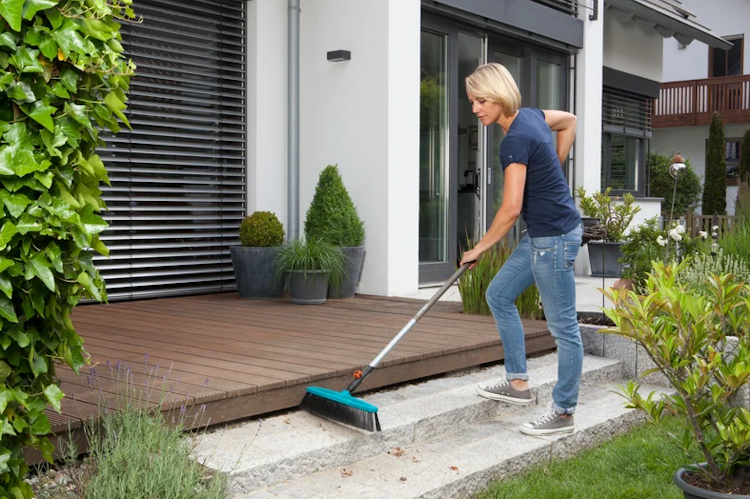 Gardena cs-Straßenbesen