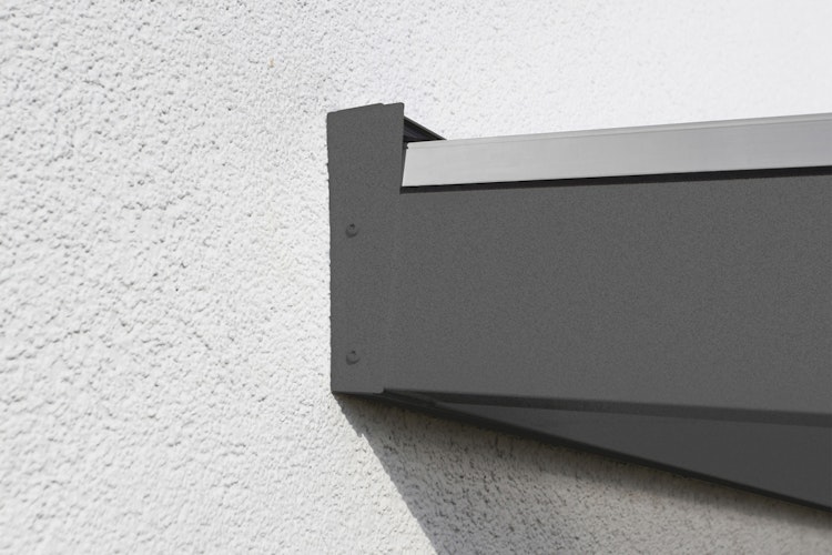 Skan Holz Aluminium Terrassenüberdachung Monza Breite 648 cm mit Echtglas-Dach