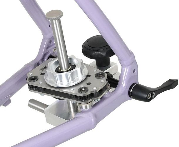 Cyclus Tools Planfräswerkzeug silber für Flat Mount, Post Mount und Internati
