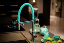 Vorschaubild 5 Wege Wasserhahn Küchenarmatur, Edelstahl Massiv mit 360° schwenkbarem Auslauf, abnehmbare 2 strahl Handbrause, Gebürstet / Türkis
