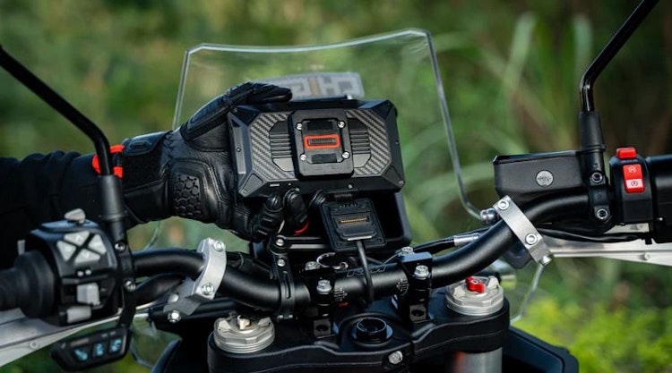 Chigee AIO-6 LTE Smart Riding System Basis Version