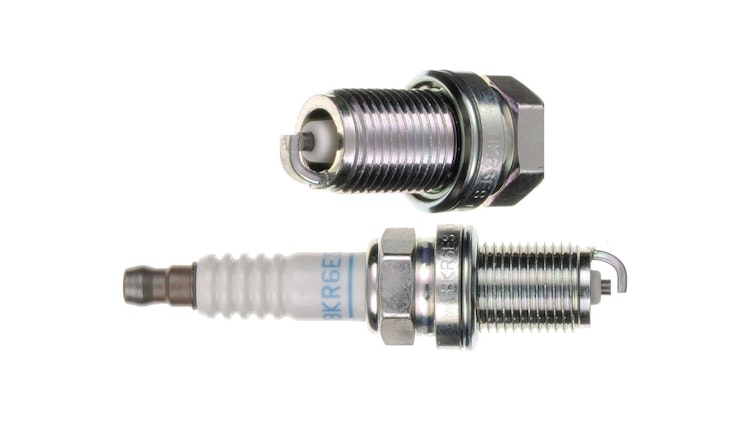 NGK Zündkerze BKR6ES, Schlüsselweite 16, Zündkerze Gruppe B, 14 mm Gewinde