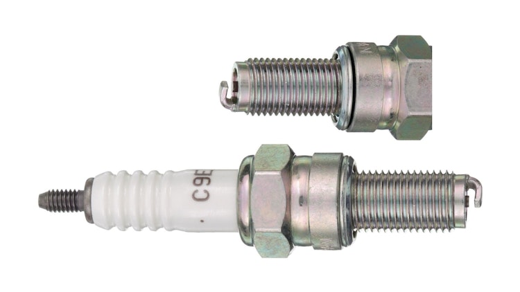 NGK Zündkerze C9E, Zündkerze Gruppe C, Gewindedurchmesser 10 mm, Schlüsselweite 16