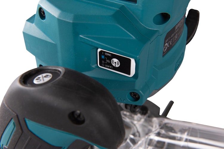 Makita Akku-Oberfräse RP001GZ