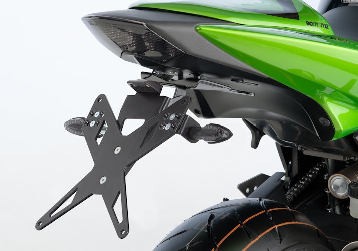 PROTECH X-SHAPE Kennzeichenhalter SET mit Reflektor und Beleuchtung Alu & Stahl Schwarz für KAWASAKI Z1000,  Z750,  ZX-6R
