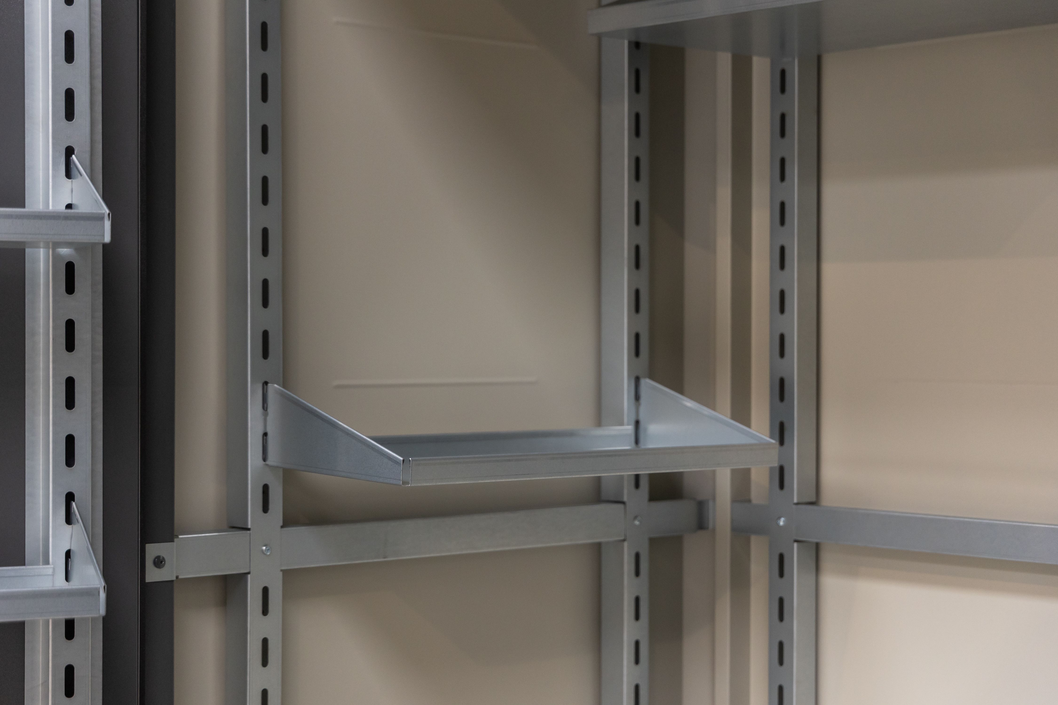 Telluria Regalsteher Set Wand für Geräteschrank Giarmadio