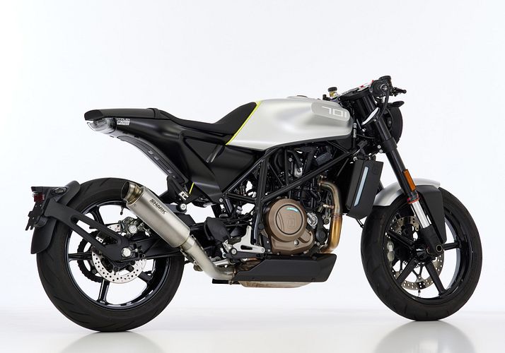 Shark Performance SLIP-ON Titan silber SRC 4 für HUSQVARNA Svartpilen 701,Vitpilen 701 EURO4  
