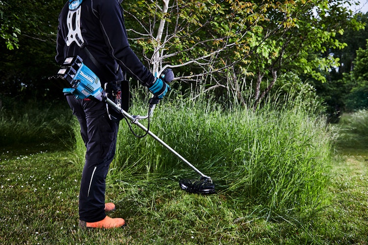 Makita Akku-Freischneider DUR369AZX6