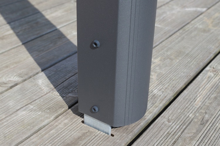 Skan Holz Aluminium Terrassenüberdachung Monza Breite 648 cm mit Echtglas-Dach