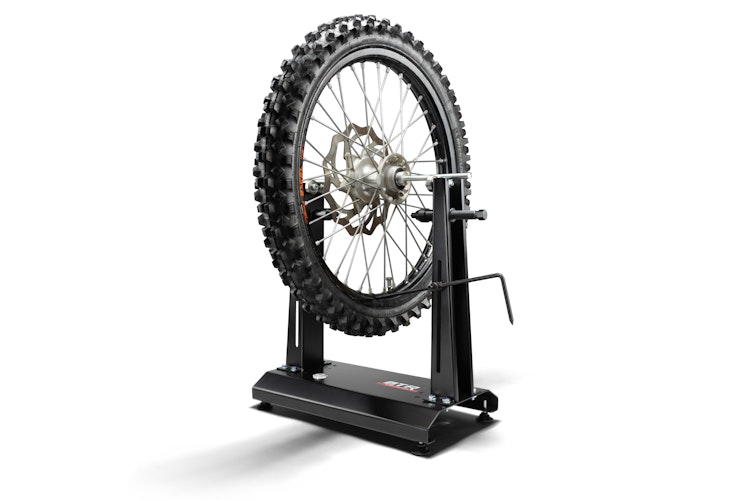 Reifenmontiergerät EVO2® mit Wuchtbock, Starterpaket und Tasche