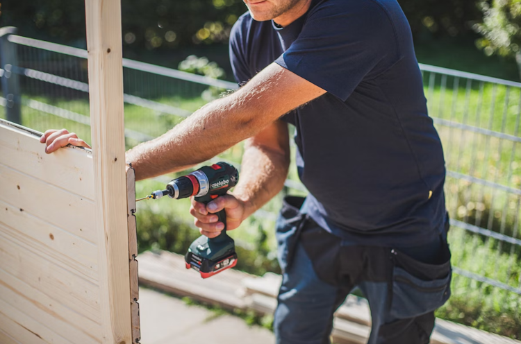 Montage-Service Aufschlag