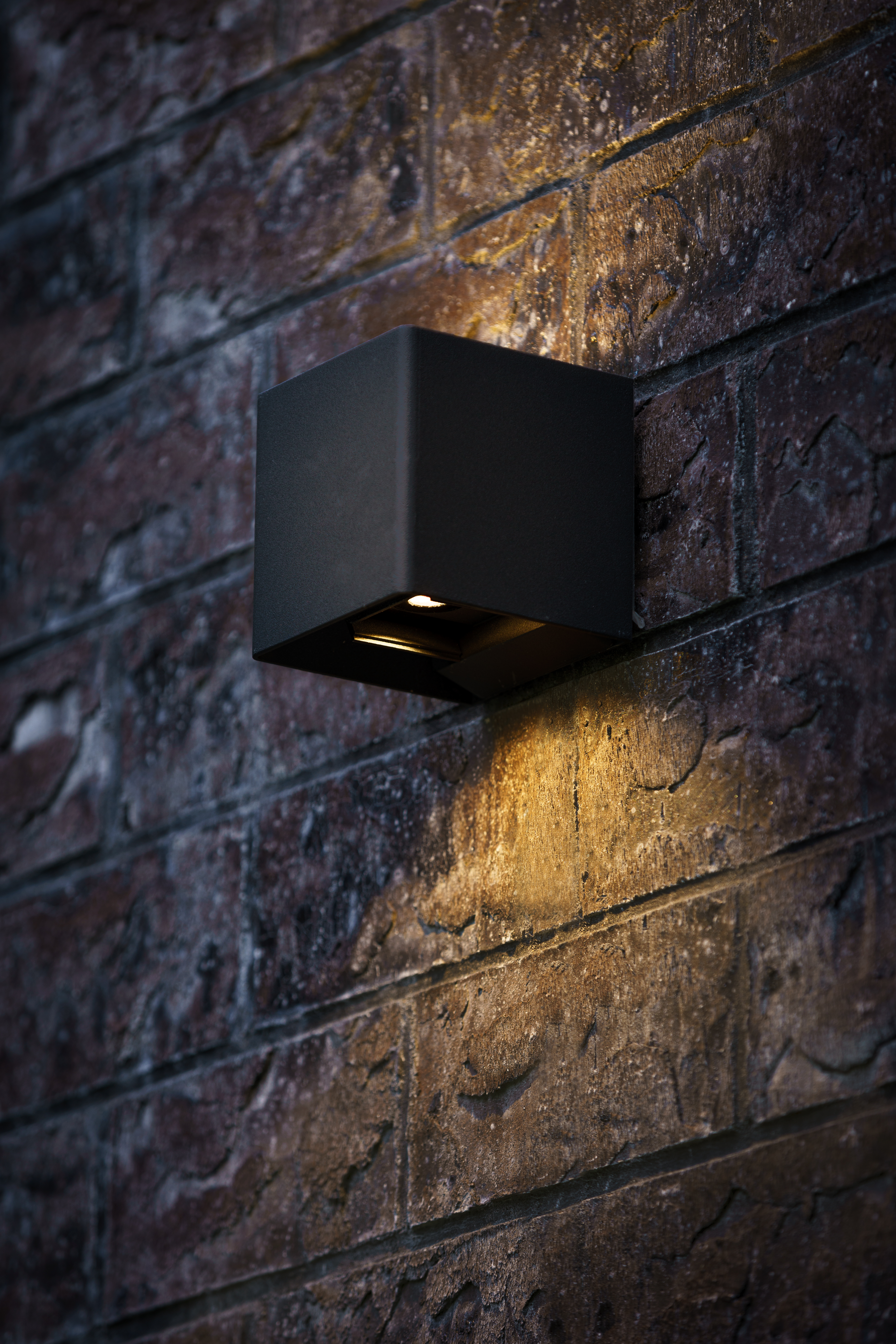 Lightpro Wandleuchte Ixion Alu 534 lm