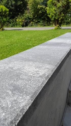 WESERWABEN® Mauerabdeckung Flach FVU Anthrazit-Weiß meliert