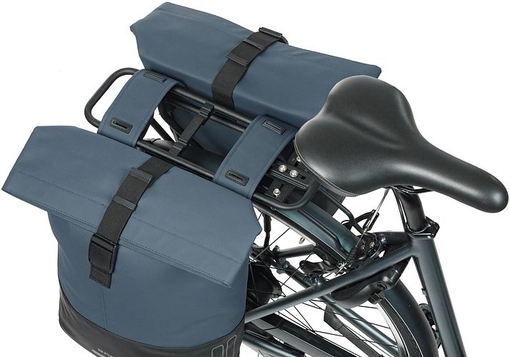 Basil Doppeltasche Cove schwarz / blau