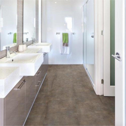 SLY Large Titan Klick-Designboden Fliesenoptik