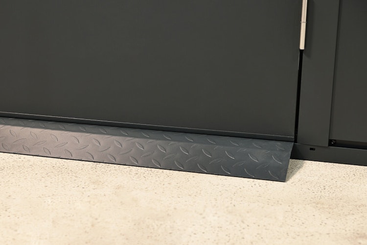 Wolff Finnhaus Bodenrampe Einzeltür für Premium Metall Gartenhäuser