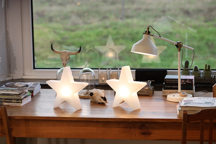 8 seasons design LED-Dekoleuchte Shining Star Ø 30 cm (WW)