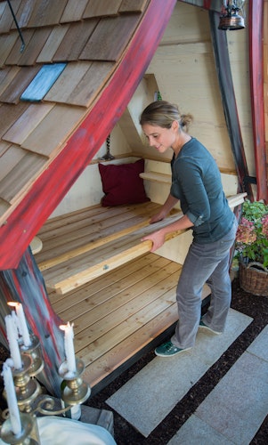 Lieblingsplatz Philosophenbank mit Gaube und Rotzeder-Schindeln Brown Ceruse B-Ware