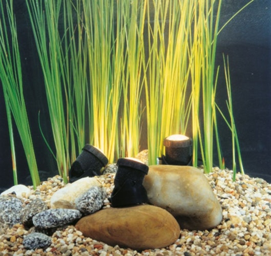 Heissner Unterwasserspot 1,5 W mit 20W Trafo (U120-T)