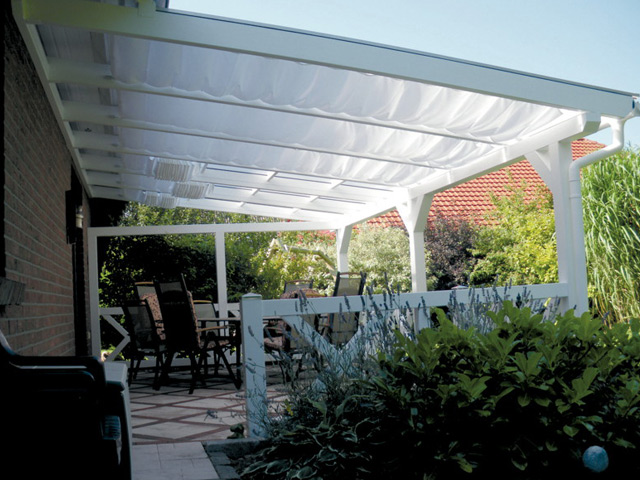 Skan Holz Sonnensegel für Terrassenüberdachung 541 cm breit