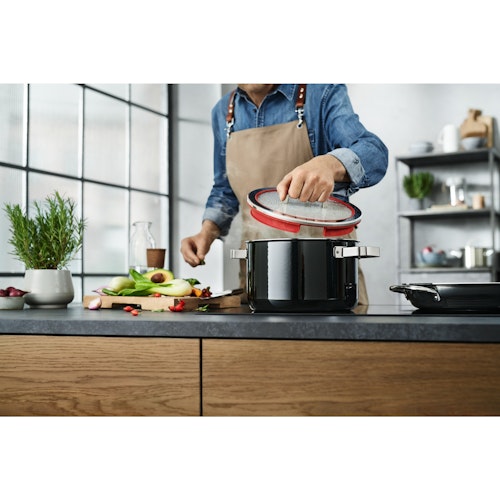 WMF Fusiontec Functional Fleischtopf mit Glasdeckel, 24 cm, Black