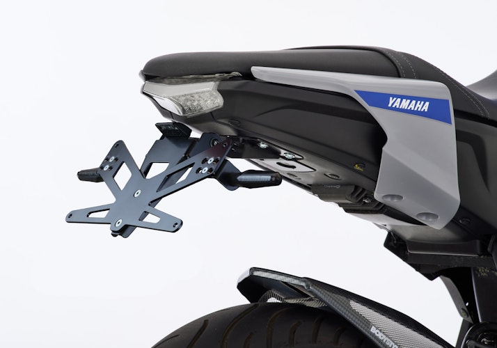 PROTECH X-SHAPE 125ccm Kennzeichenhalter SET mit Reflektor und Beleuchtung Alu & Stahl Schwarz für YAMAHA MT-125