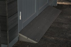 Wolff Finnhaus Rampe für WPC Gartenhaus Trend B+C+D