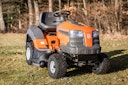 Vorschaubild Husqvarna Rasentraktor TC 138 - mit gratis Abdeckhaube