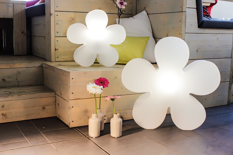 8 seasons design LED-Dekoleuchte Shining Flower Ø 60 cm (WW)