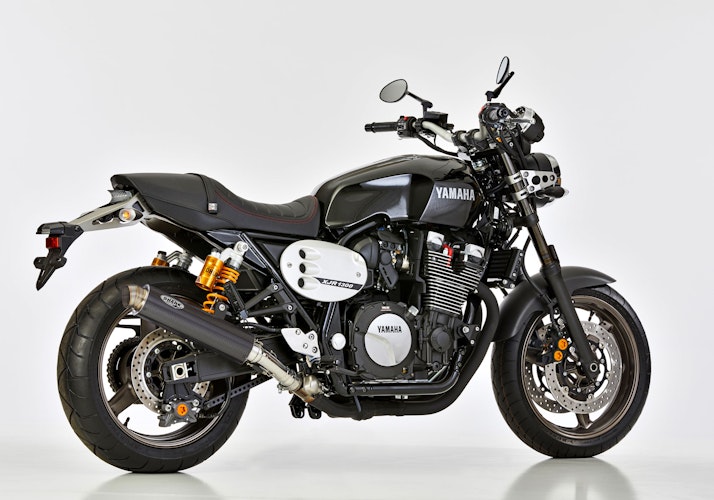 SHARK SLIP-ON Carbon  SRC 4 für YAMAHA XJR1300 EURO3  